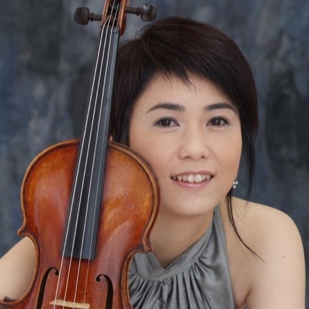 山田 百子